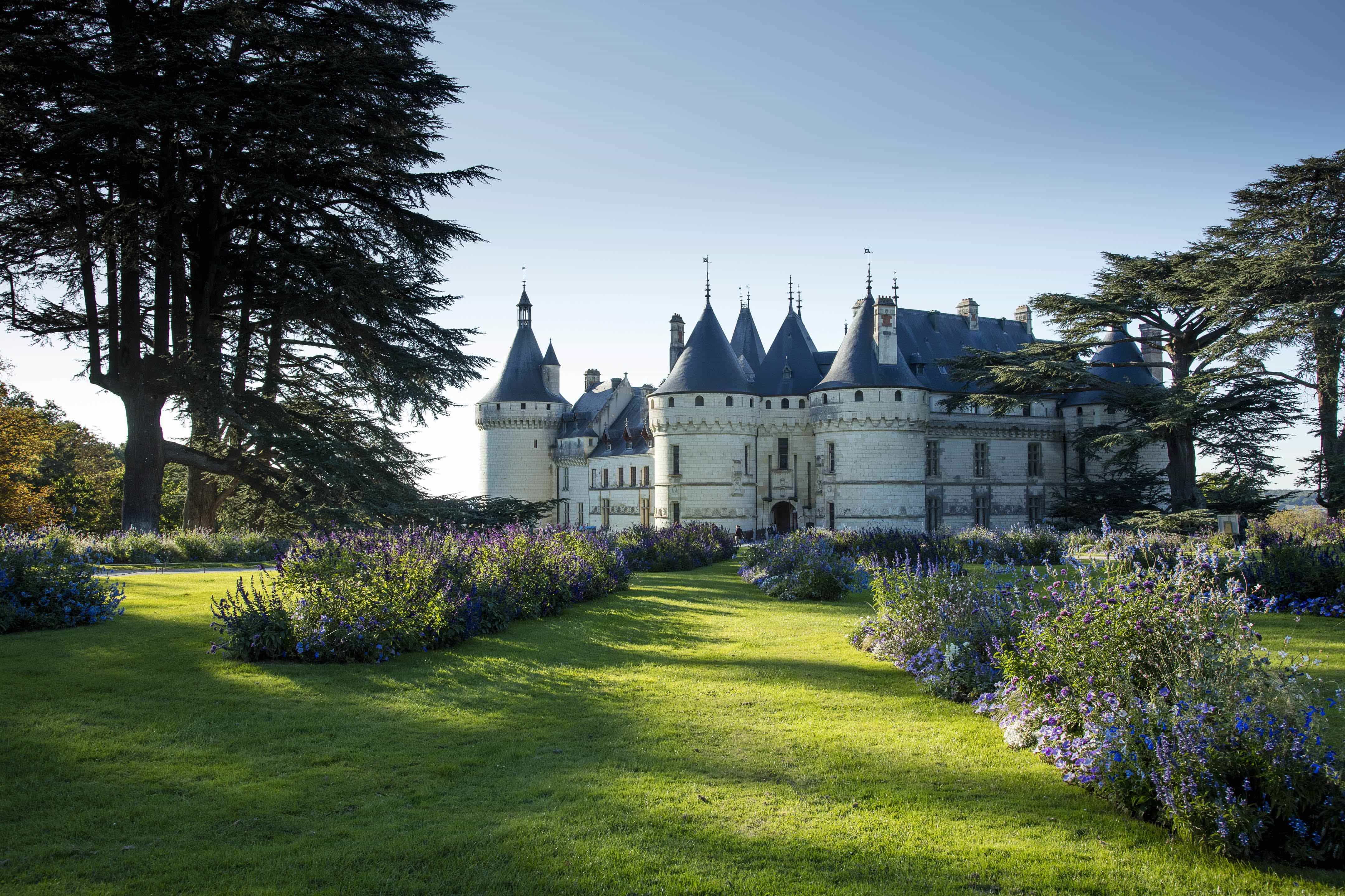 CHATEAU CHAUMONT.jpg